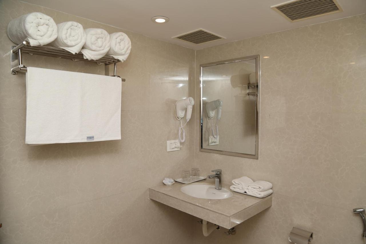Sbk Park Inn Kanchipuram Exterior photo